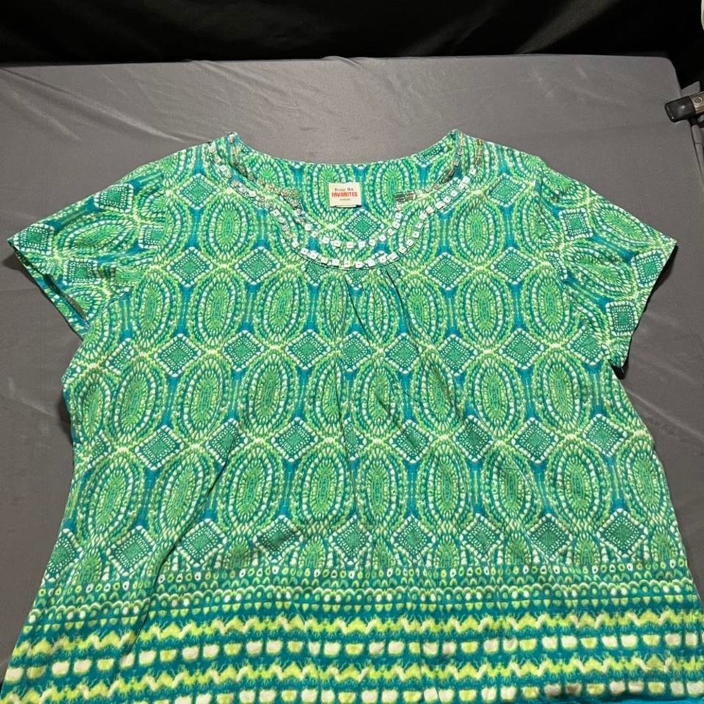 Ruby Rd Favorites Woman 2X Green Blue Geometric Print Short Sleeve Blouse Top
